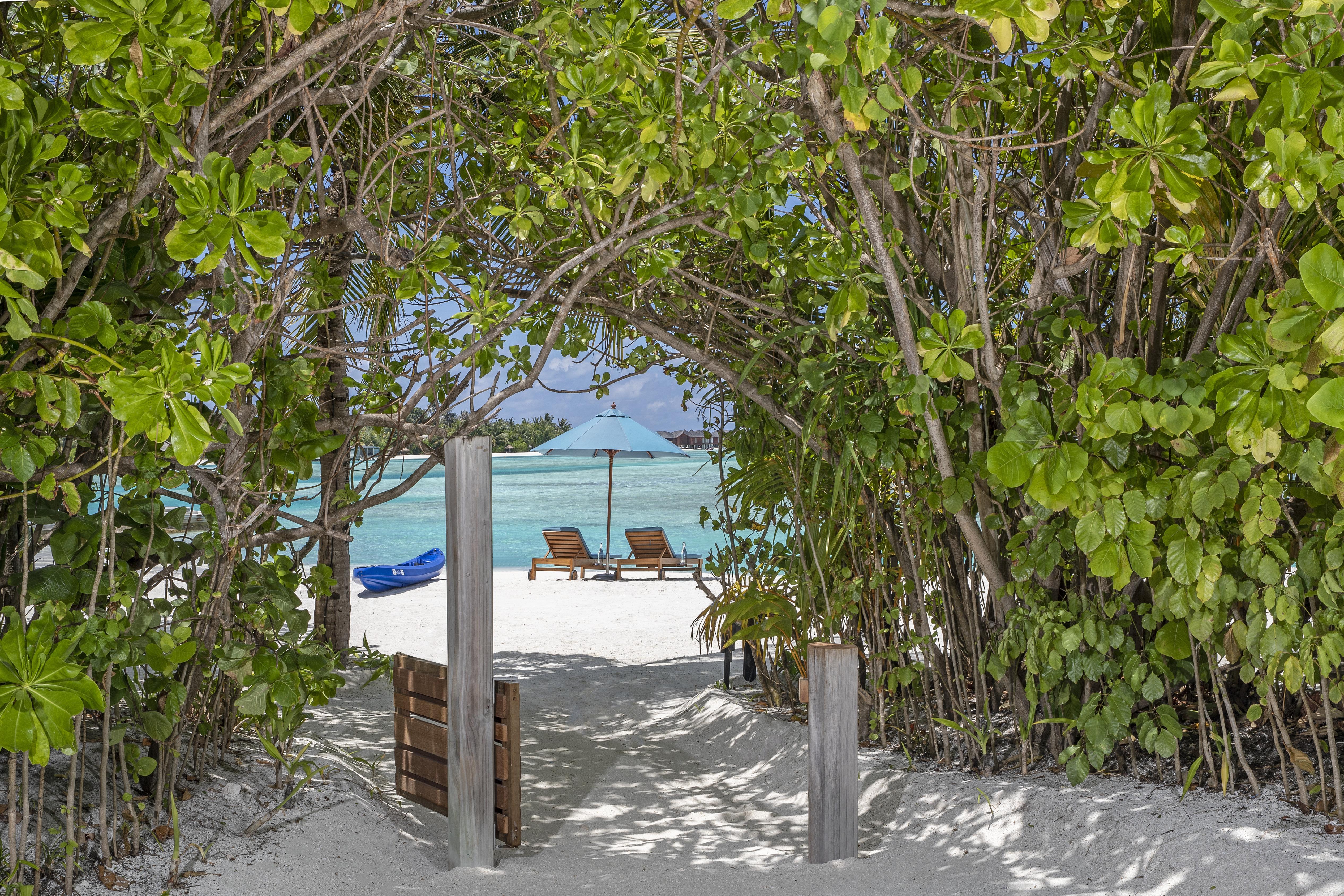 Naladhu Private Island Maldives - Special Offer On Transfer Rates For Summer 2024 Hotel Exterior photo