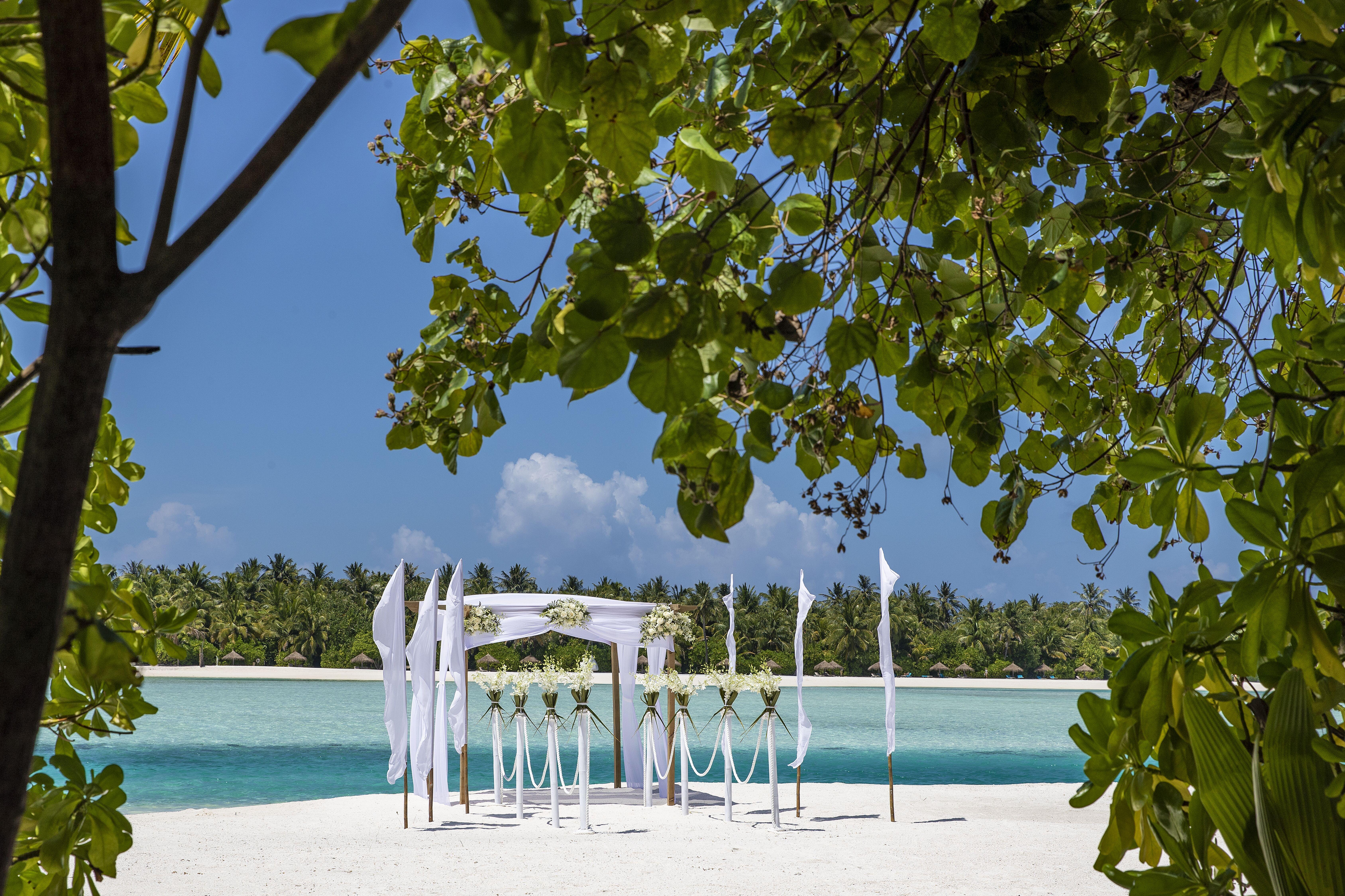 Naladhu Private Island Maldives - Special Offer On Transfer Rates For Summer 2024 Hotel Exterior photo