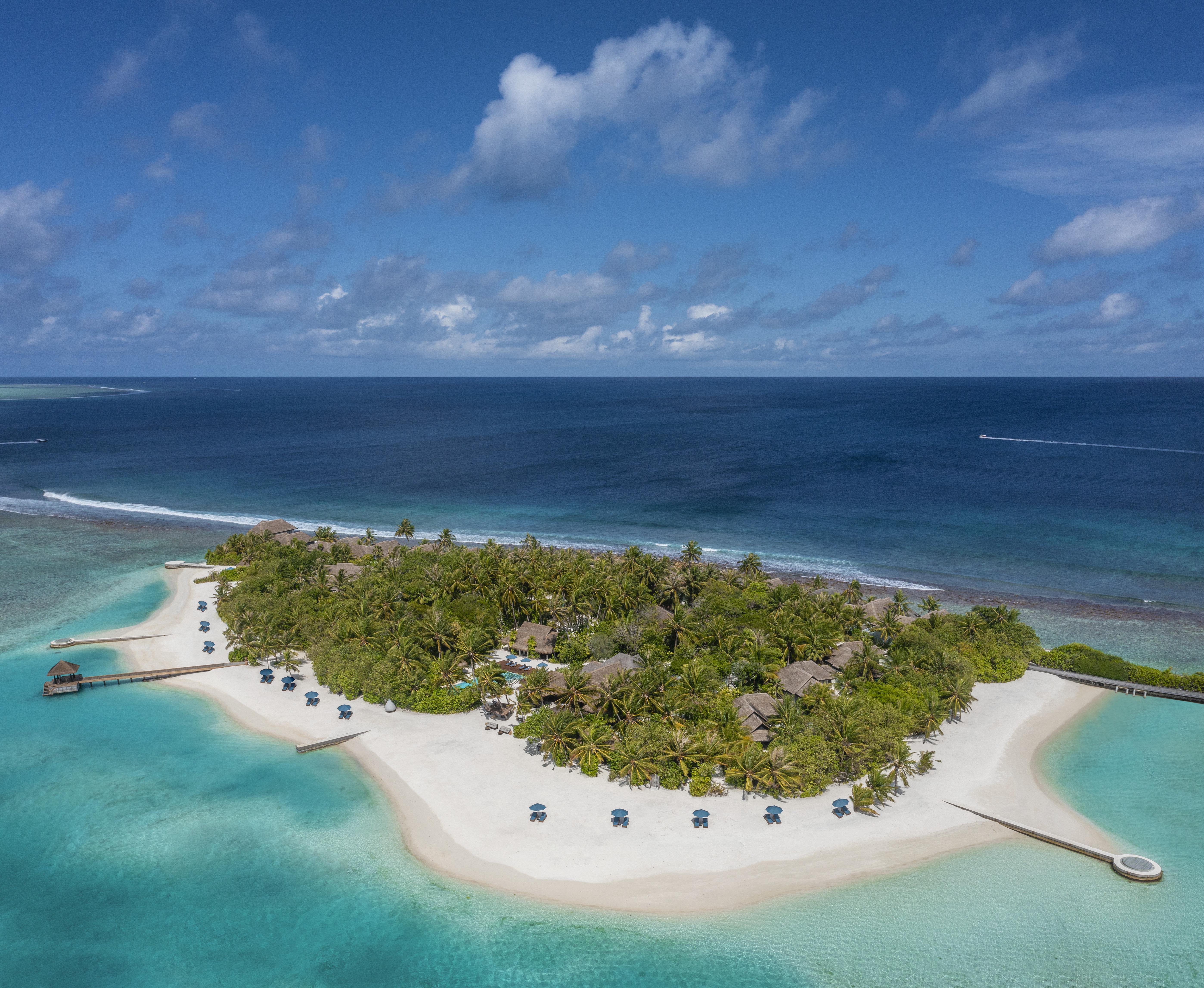 Naladhu Private Island Maldives - Special Offer On Transfer Rates For Summer 2024 Hotel Exterior photo